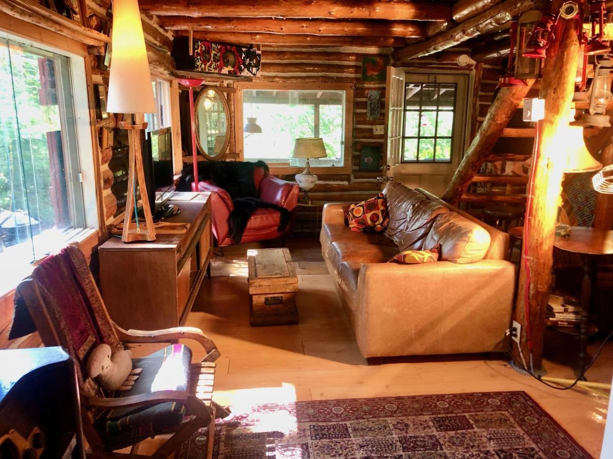 Chalet En Bois Rond Mauricie Saint-Alexis-des-Monts Eksteriør bilde