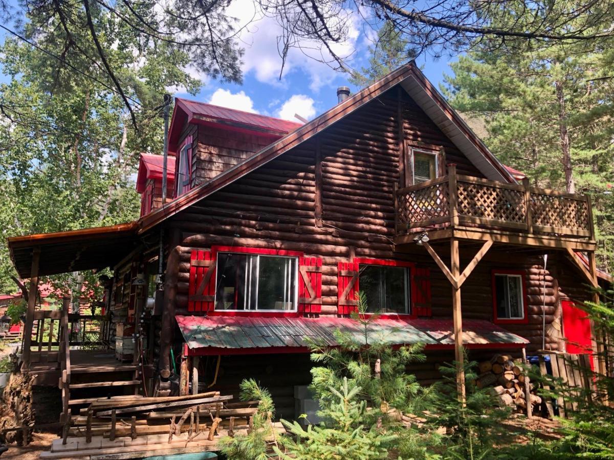Chalet En Bois Rond Mauricie Saint-Alexis-des-Monts Eksteriør bilde